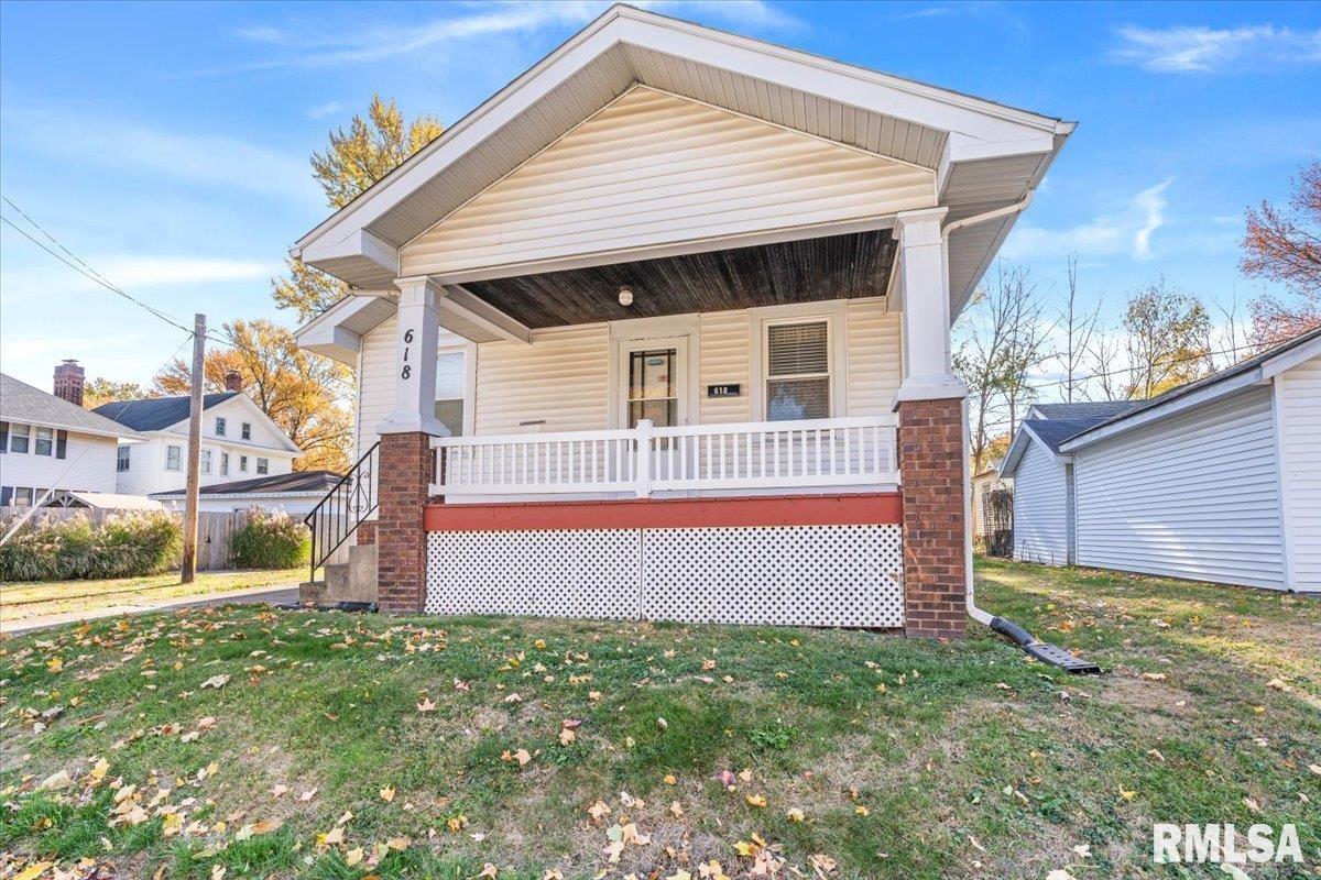 618 West Laurel Street Springfield, IL 62704 - Photo 2 of 25