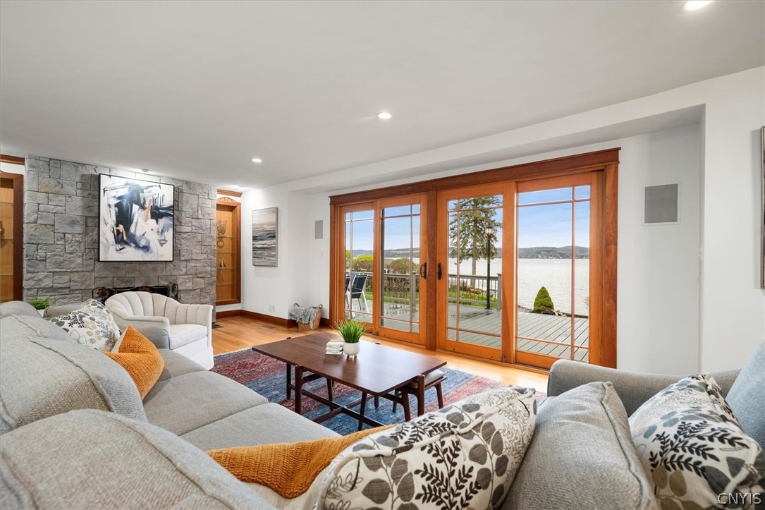 1838 West Lake Road Skaneateles, NY 13152 - Photo 11 of 34