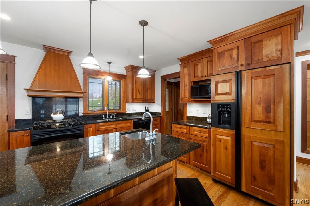 1838 West Lake Road Skaneateles, NY 13152 - Photo 17 of 34