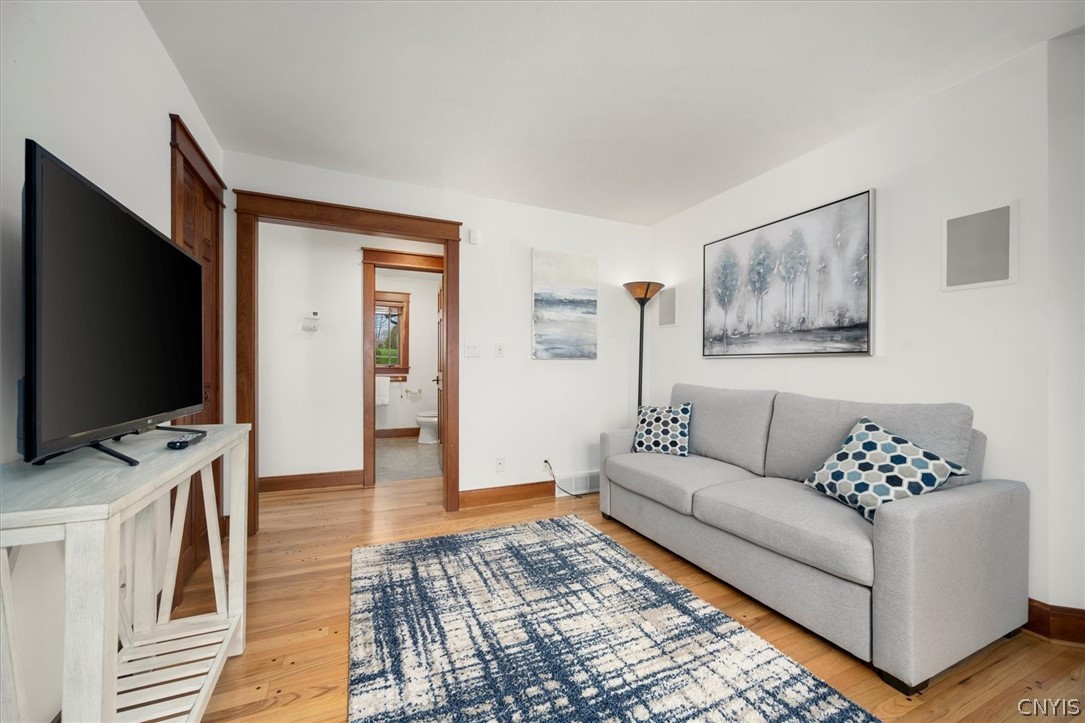 1838 West Lake Road Skaneateles, NY 13152 - Photo 20 of 34