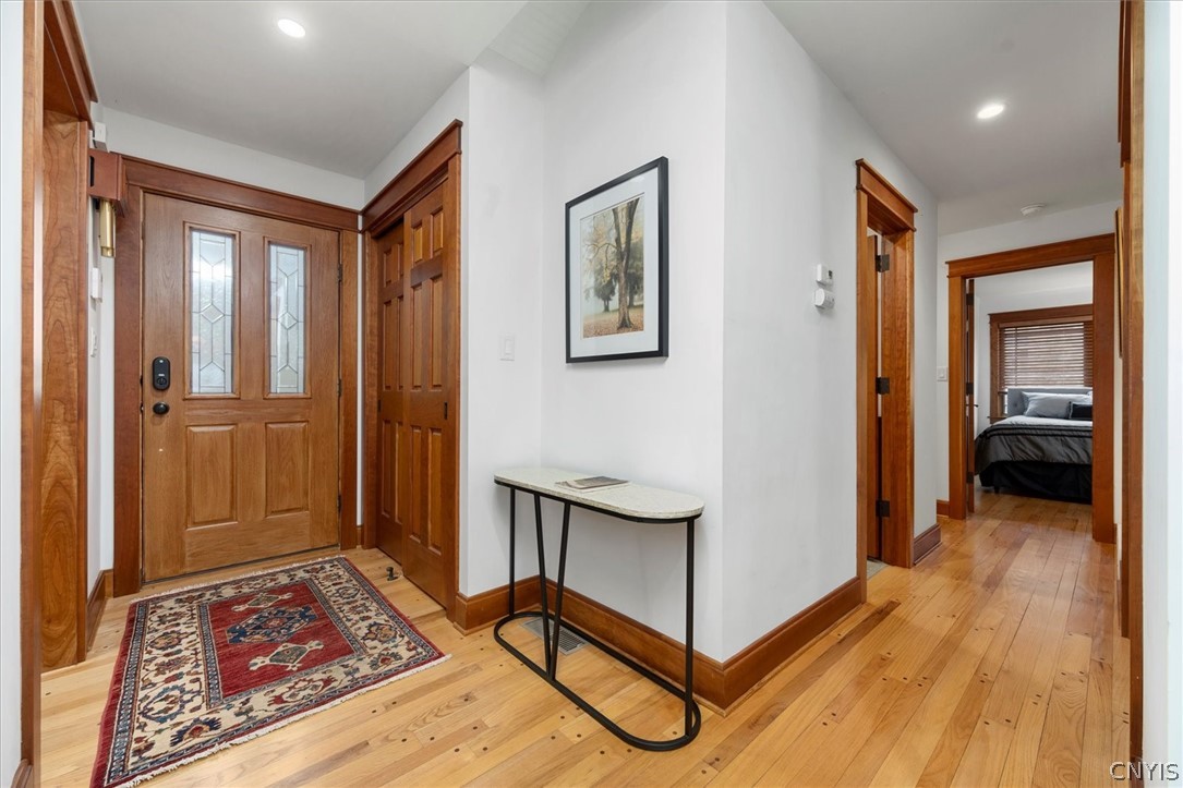 1838 West Lake Road Skaneateles, NY 13152 - Photo 8 of 34