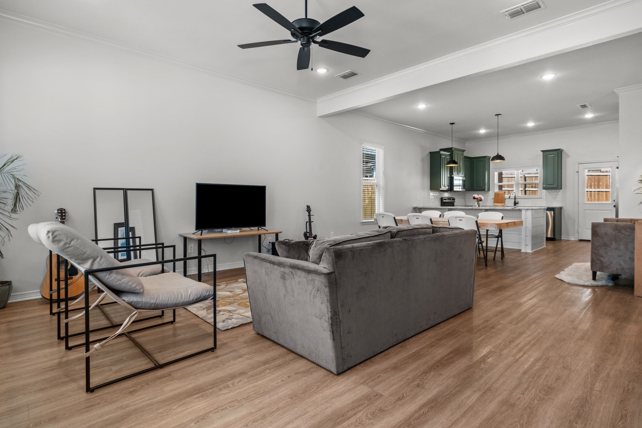 3067 Royal Gdn Road Tyler, TX 75701 - Photo 4 of 20