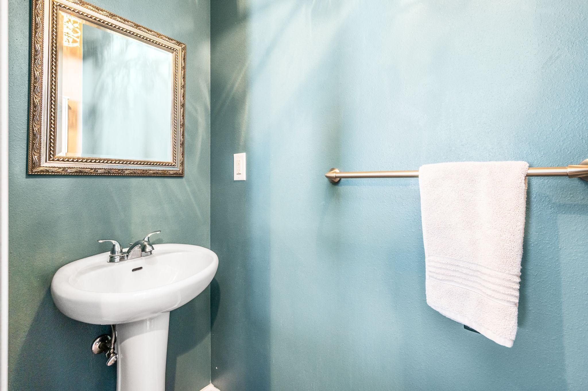 219 East 9th Street Blue Earth, MN 56013 - Photo 14 of 37