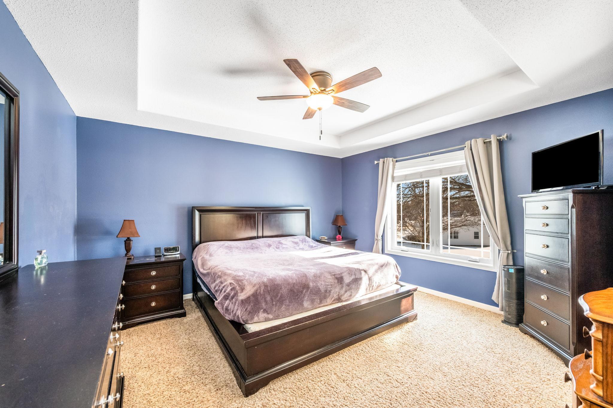 219 East 9th Street Blue Earth, MN 56013 - Photo 15 of 37