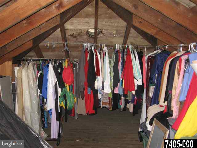 601 Country Road York, PA 17403 - Photo 16 of 17