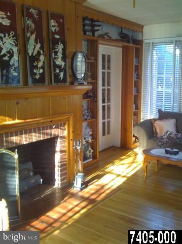 601 Country Road York, PA 17403 - Photo 7 of 17