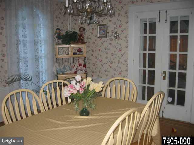 601 Country Road York, PA 17403 - Photo 10 of 17