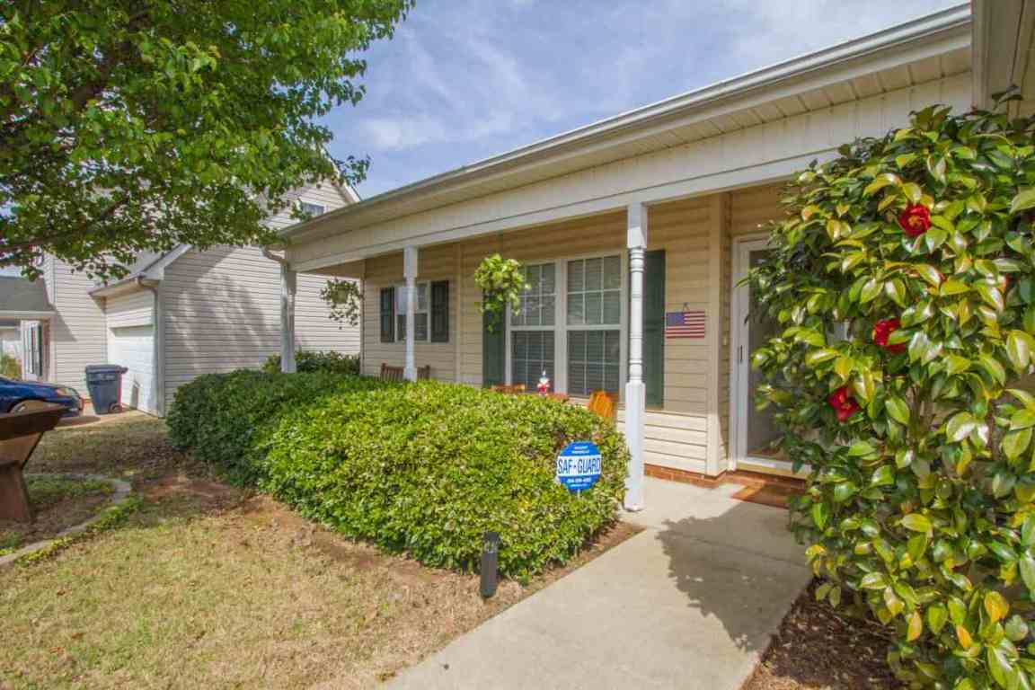 157 Elliott Circle Anderson, SC 29621 - Photo 3 of 27