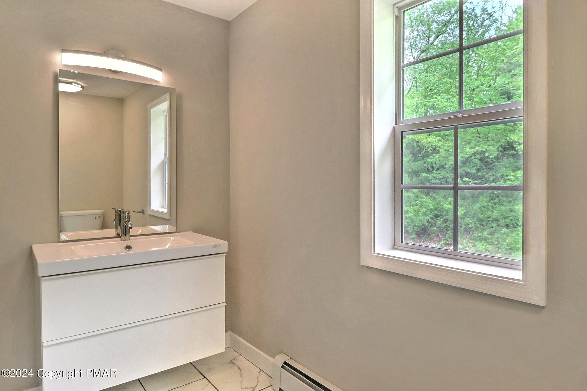 333 Merwinsburg Road Effort, PA 18330 - Photo 39 of 55 Main Bathroom