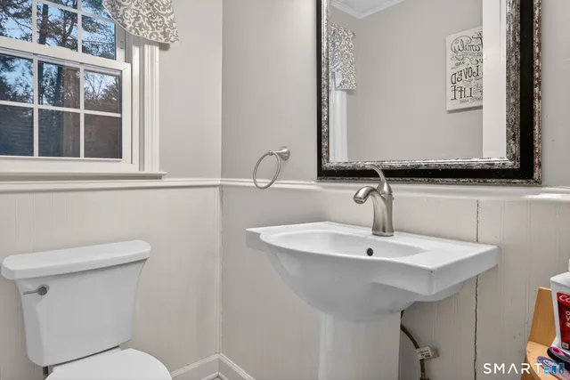 $399,900 | 7 Grimes Brook Place, Simsbury, CT 06070