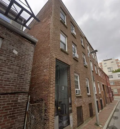 $3,100 | 2 Johnny Court, Unit 2, Boston, MA 02111