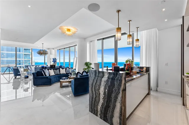 $150,000 | 17901 Collins Avenue, Unit TS4205, Sunny Isles Beach, FL 33160