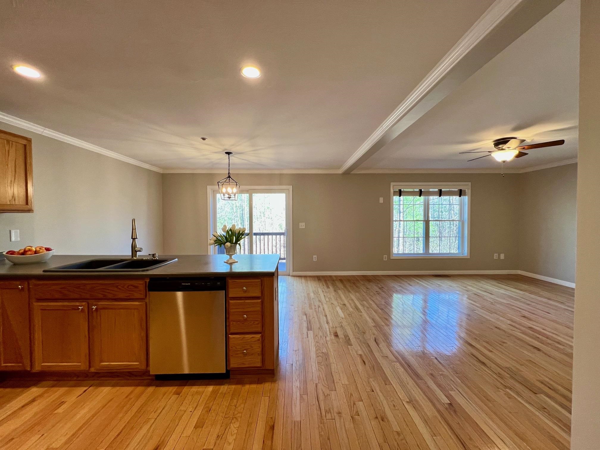 1465 Hooksett Road, Unit 1010 Hooksett, NH 03106 - Photo 13 of 25