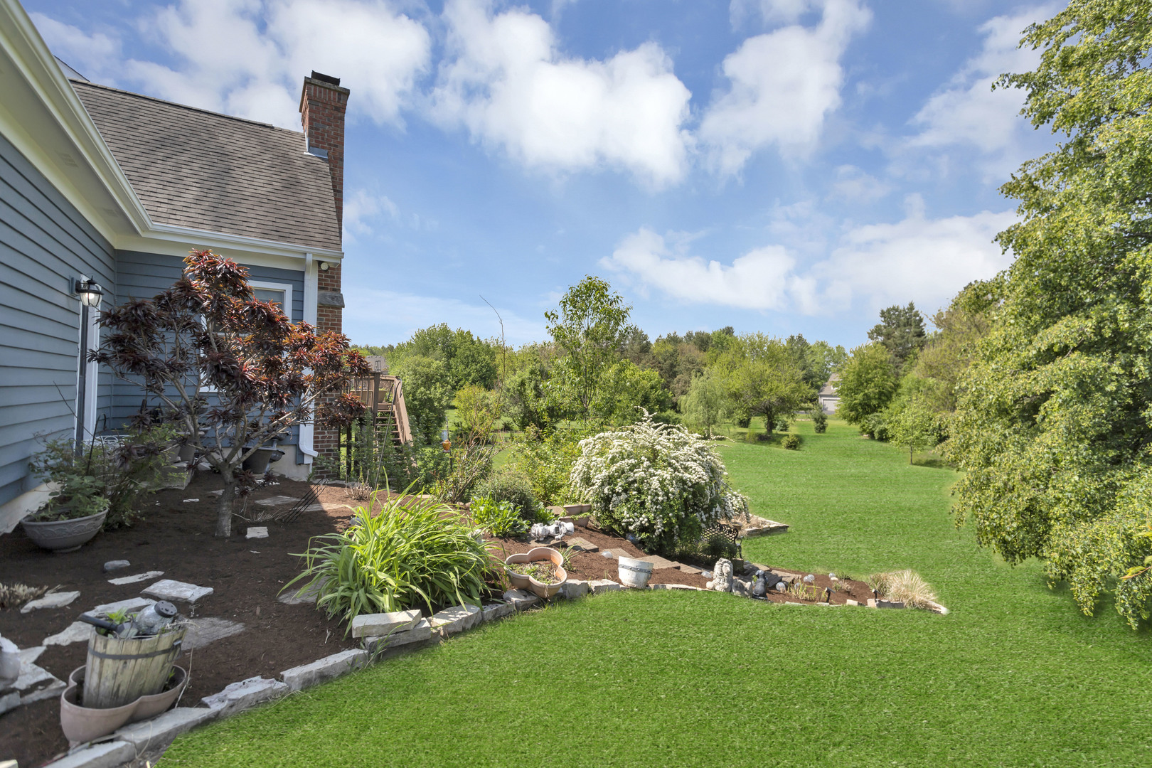 7N310 Ridge Line Road St. Charles, IL 60175 - Photo 54 of 59 a view of a garden with an outdoor space