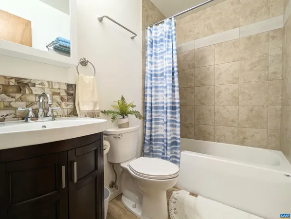 $649,000 | 2520 Naylor Street, Charlottesville, VA 22903