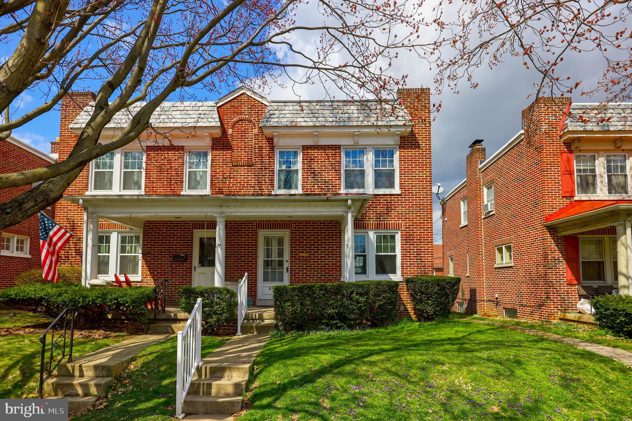 853 East Madison Street Lancaster, PA 17602 - Photo 2 of 37