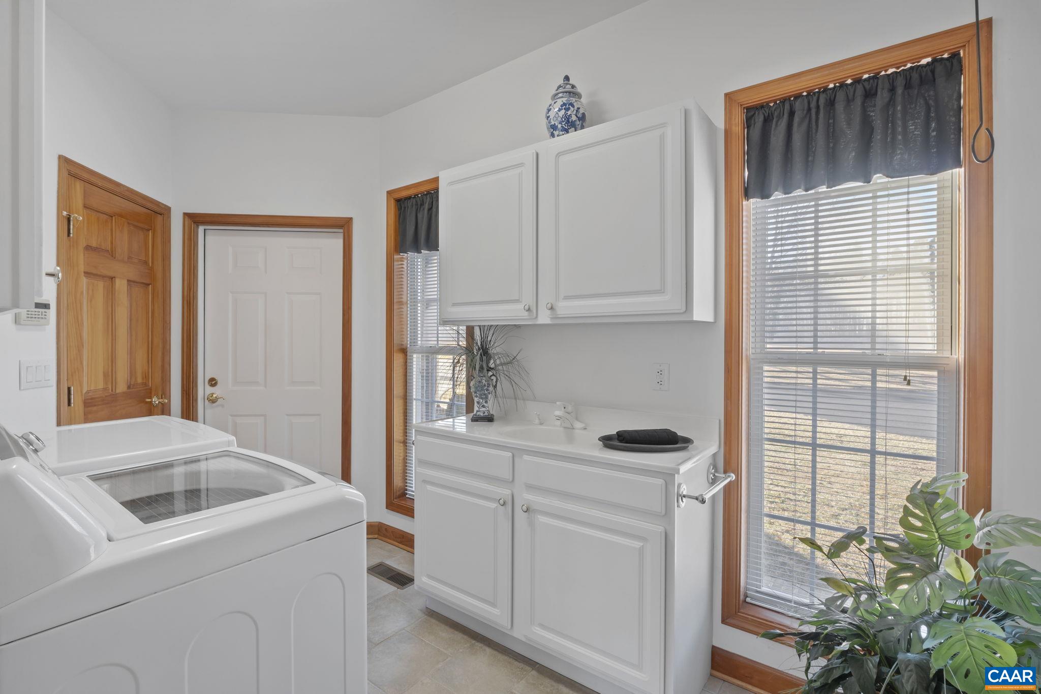 907 Broken Island Road Palmyra, VA 22963 - Photo 29 of 69