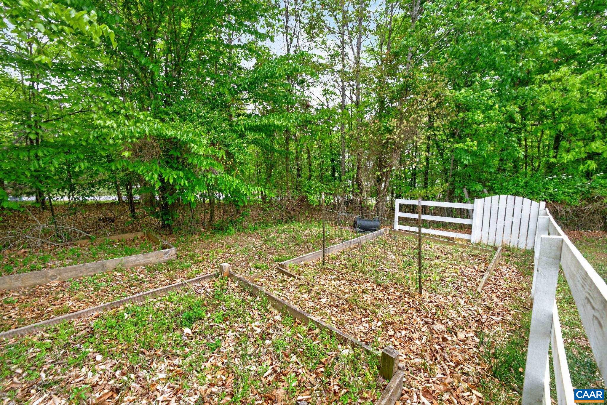 511 Taylor Ridge Way Palmyra, VA 22963 - Photo 46 of 57 a view of a back yard