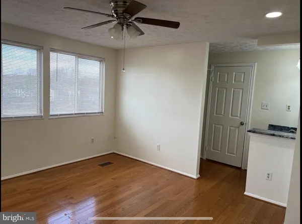 $3,150 | 3737 Keefer Court, Fairfax, VA 22033