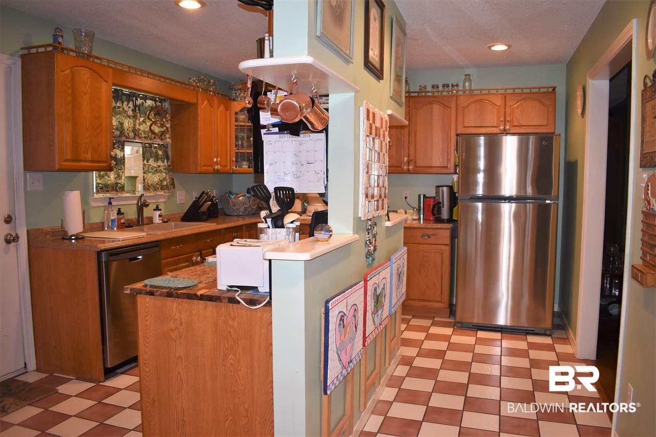 22160 Creek Road Gulf Shores, AL 36542 - Photo 6 of 33