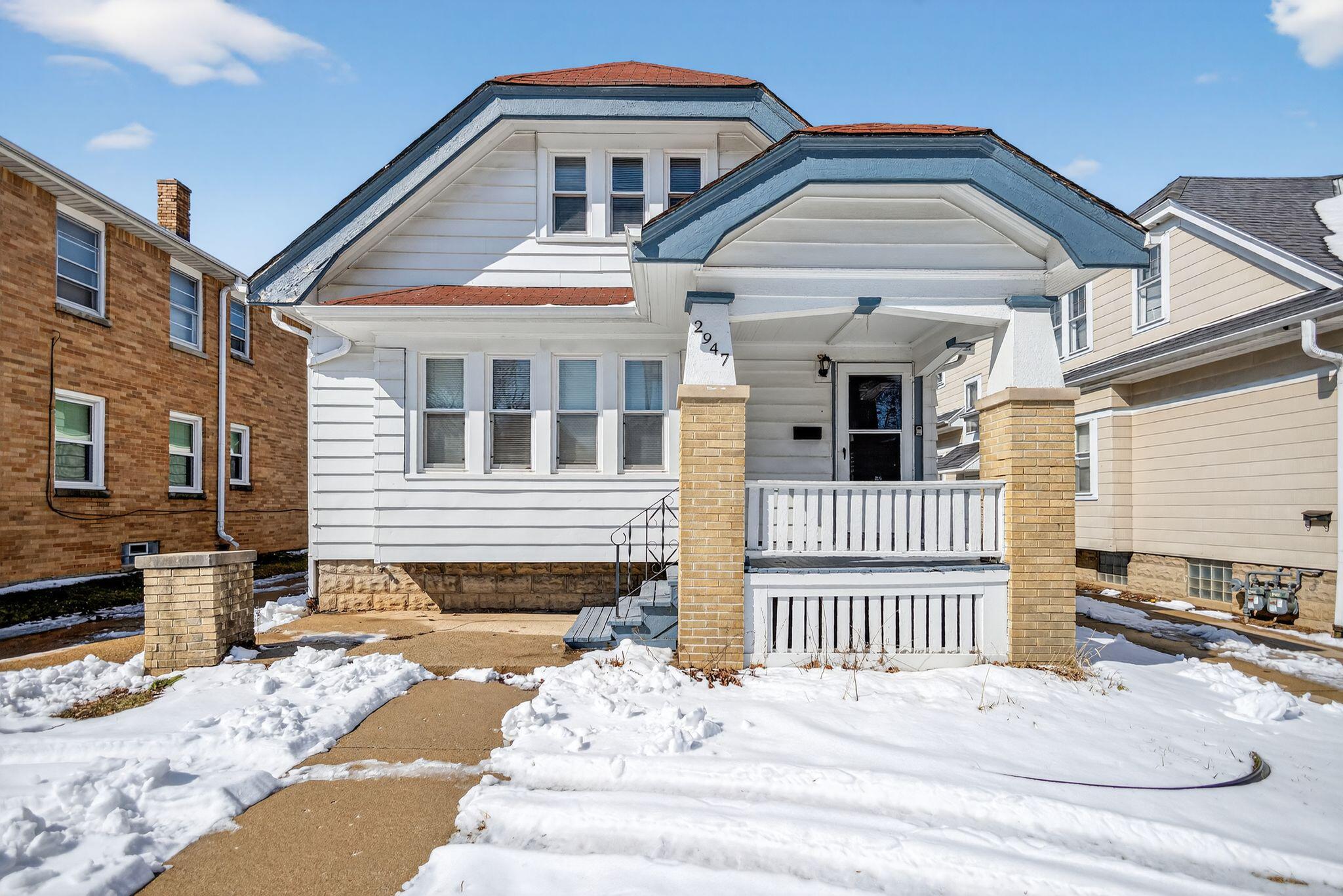 2947 North 60th Street Milwaukee, WI 53210 - Photo 1 of 30 02_2947_N_60th_St_Milwaukee_WI_53210-Ext
