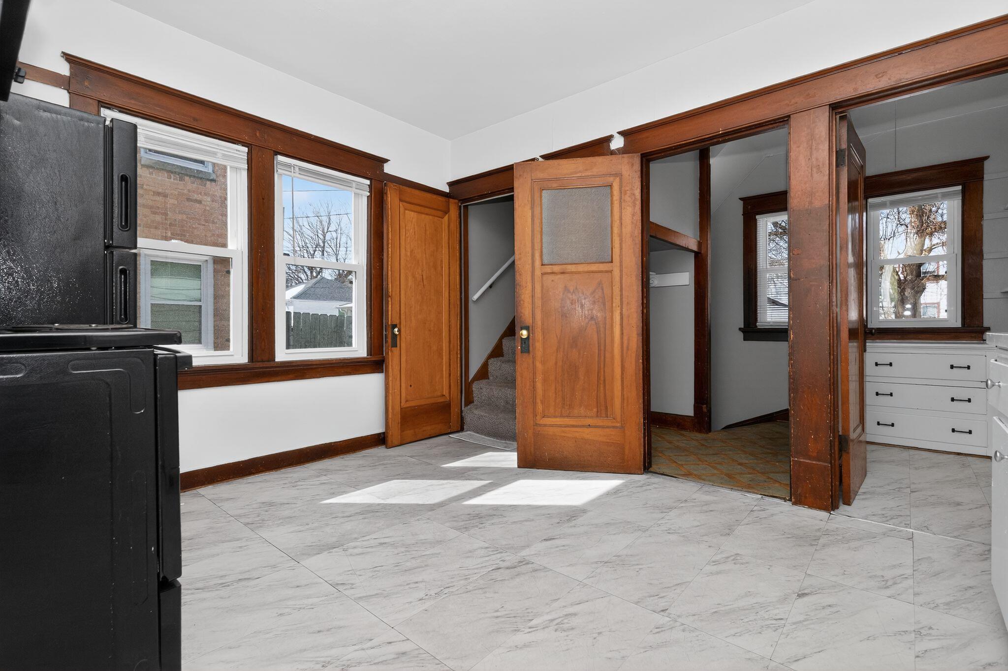 2947 North 60th Street Milwaukee, WI 53210 - Photo 17 of 30 17_2947_N_60th_St_Milwaukee_WI_53210-Din