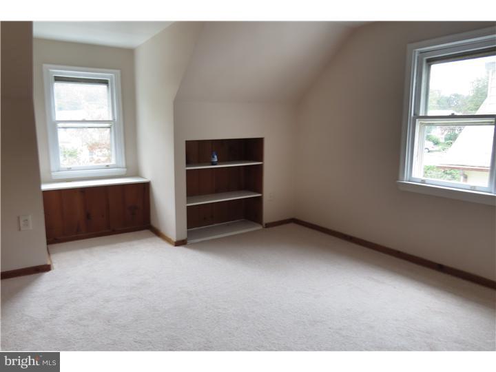532 Continental Road Hatboro, PA 19040 - Photo 12 of 19 Gallery Image 12