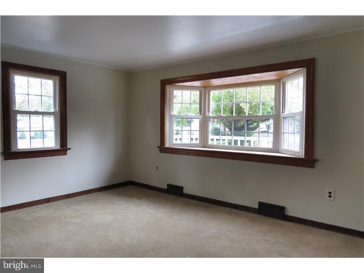 532 Continental Road Hatboro, PA 19040 - Photo 5 of 19 Gallery Image 5