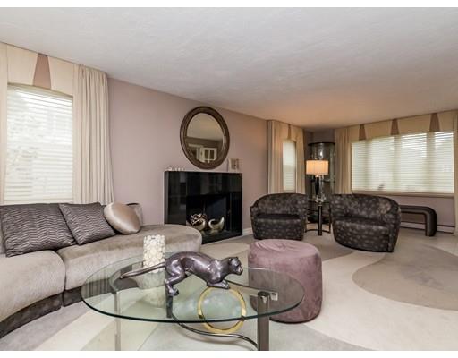 1819 Trapelo Road Waltham, MA 02451 - Photo 14 of 36