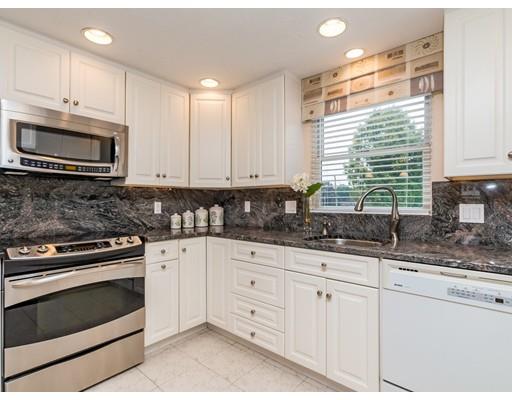1819 Trapelo Road Waltham, MA 02451 - Photo 4 of 36