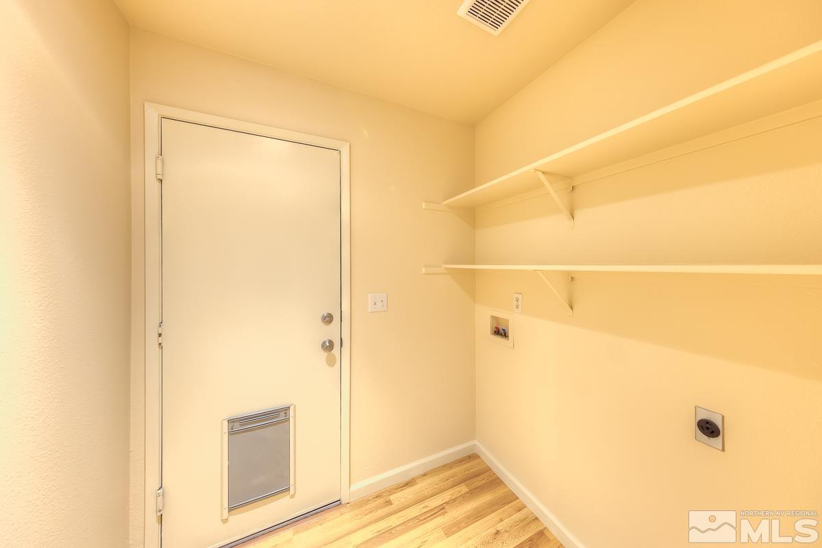 8070 Sand Pebble Drive Reno, NV 89506 - Photo 8 of 28 Photo 8