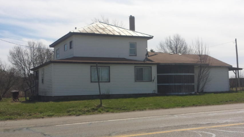 18 East Peck Lake Road Ionia, MI 48846 - Photo 4 of 5 18 3