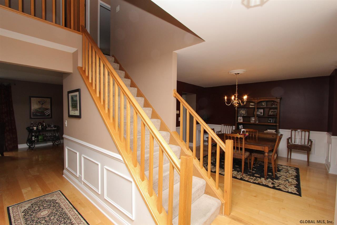 44 Sheffield Road Wilton, NY 12831 - Photo 4 of 24 Photo 4