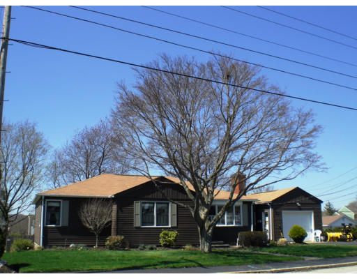 376 Massasoit Road Worcester, MA 01604 - Photo 1 of 12 Gallery Image 1