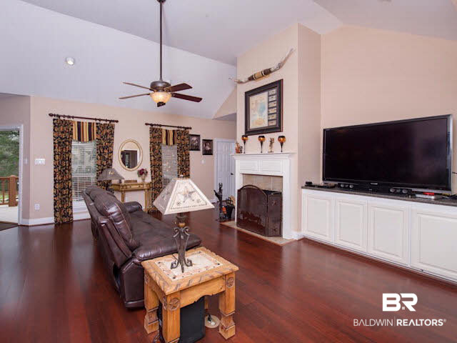 9380 Greenleaf Drive Daphne, AL 36527 - Photo 5 of 24 Spacious Great Room with fireplace connects to Kitchen and Breakfast Bar for great entertaining!