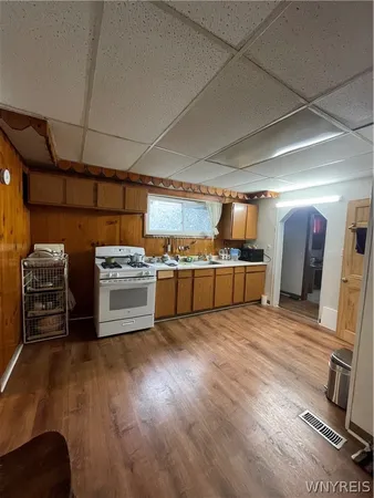 $1,250 | 226 Longnecker Street, Buffalo, NY 14206