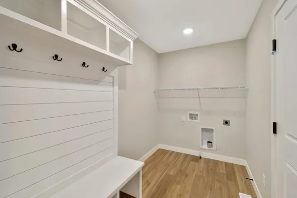 $416,525 | 707 Cates Drive, Mahomet, IL 61853