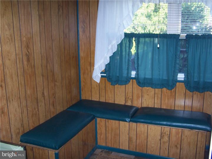 12848 Medford Road Philadelphia, PA 19154 - Photo 11 of 14