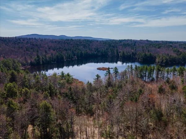 $3,195,000 | 31 Hilltop Drive, Peterborough, NH 03458
