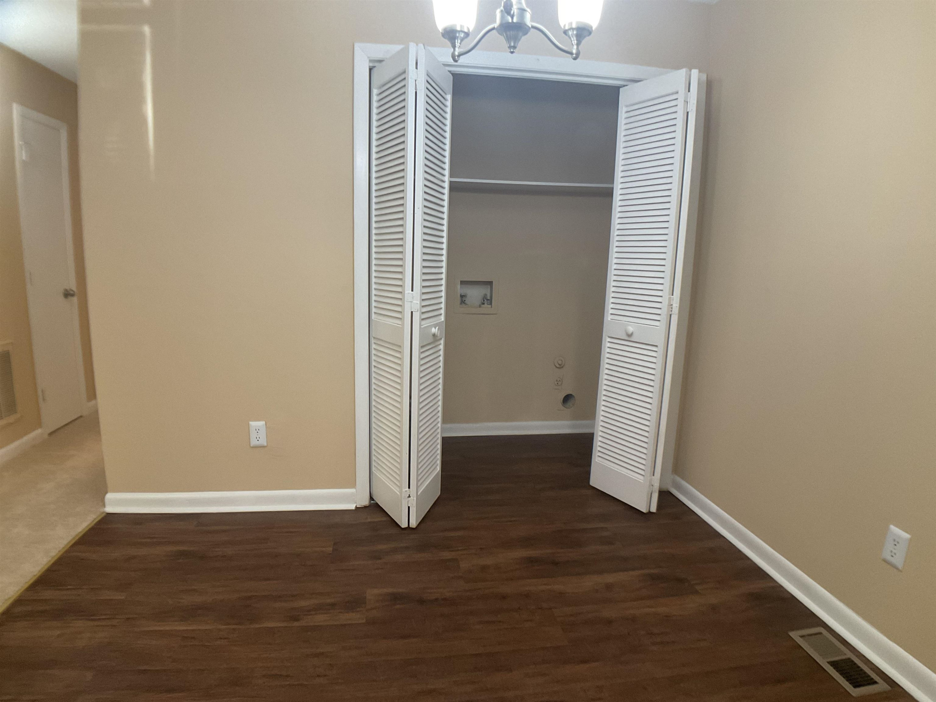 5812 Pointer Drive, Unit 101 Raleigh, NC 27609 - Photo 16 of 30 Photo 16