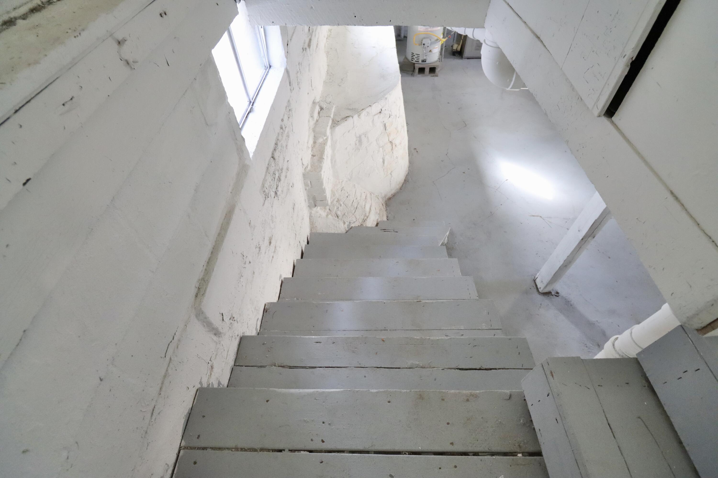 117 Patton Street La Porte, IN 46350 - Photo 34 of 45 a view of entryway