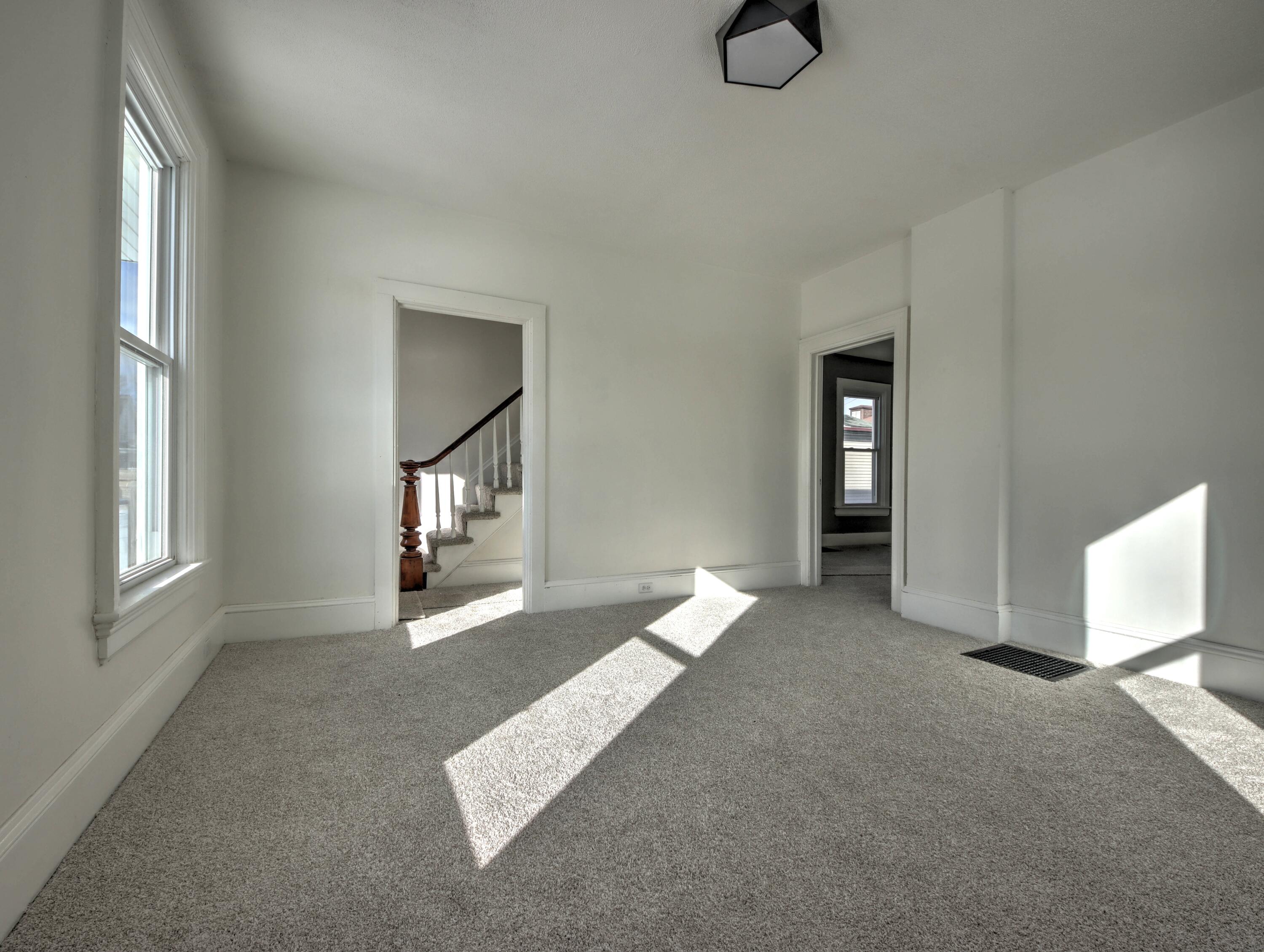 117 Patton Street La Porte, IN 46350 - Photo 5 of 34 3000x2259