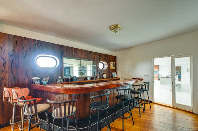 $5,000,000 | 101 West Lane, Bay Shore, NY 11706