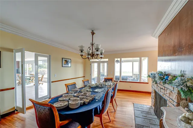 $5,000,000 | 101 West Lane, Bay Shore, NY 11706