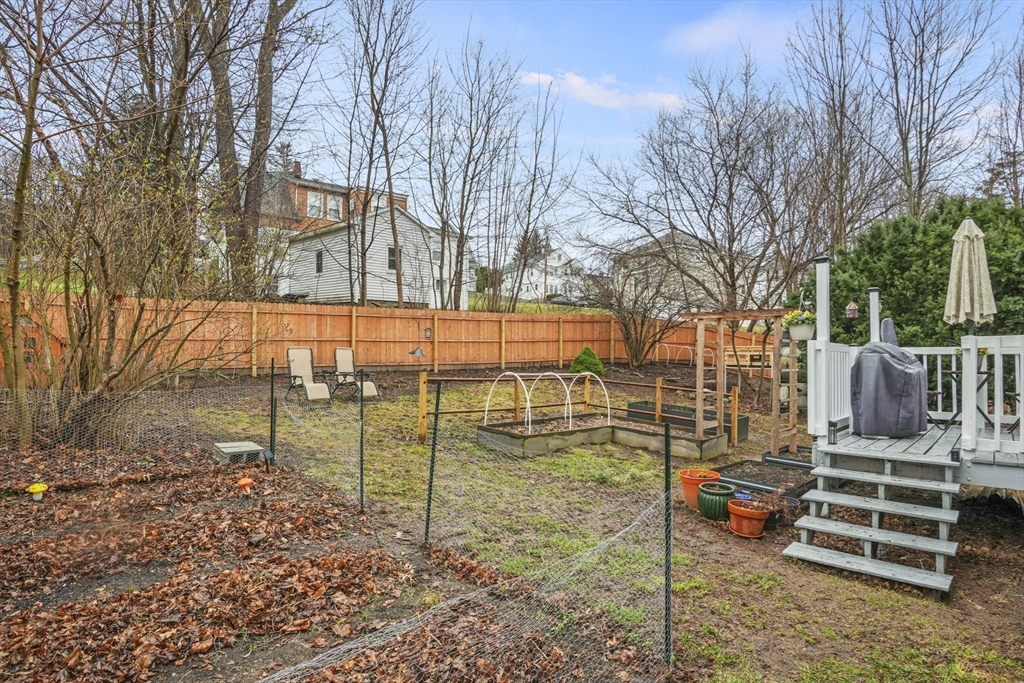 100 King Philip Road Worcester, MA 01606 - Photo 32 of 34