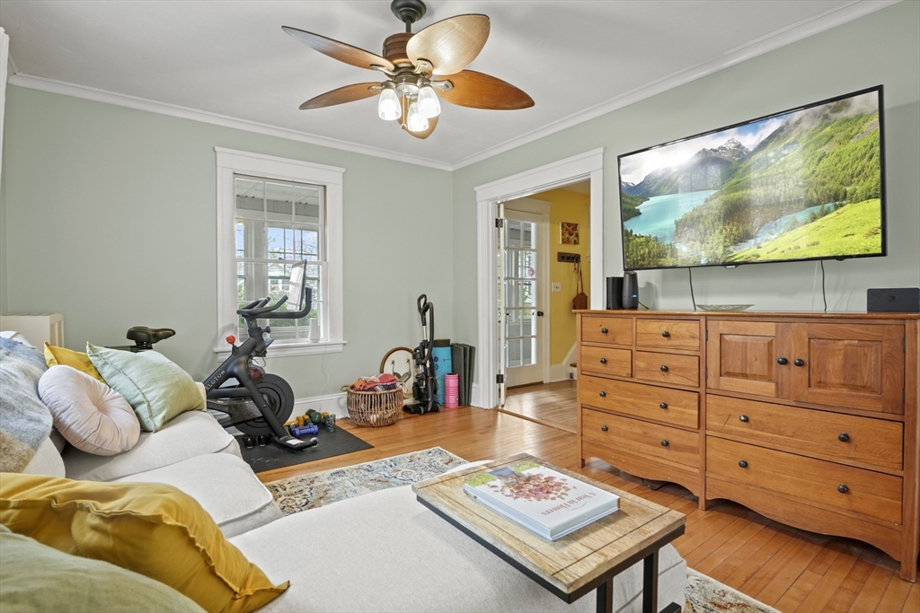 100 King Philip Road Worcester, MA 01606 - Photo 10 of 34