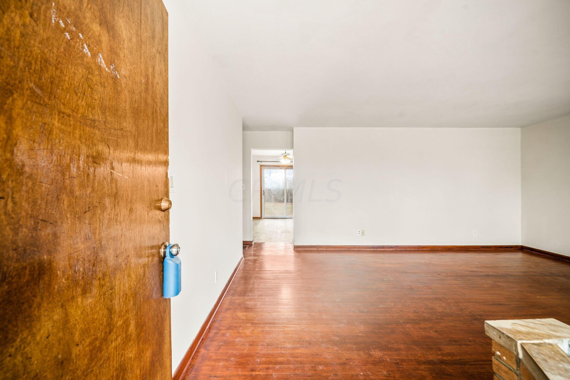 007_23_R 1429 Picard Rd 0015