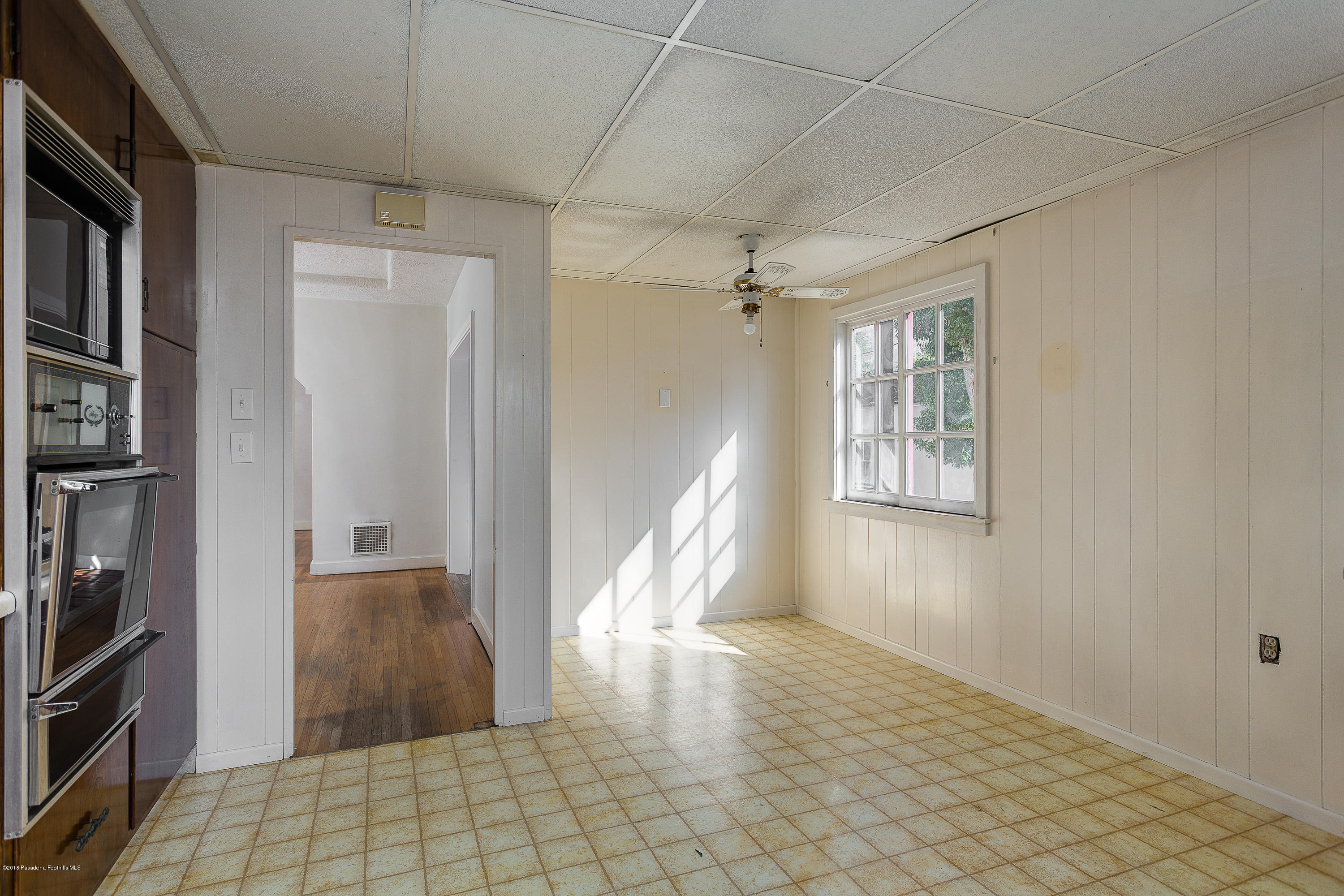 1854 La Paz Road Altadena, CA 91001 - Photo 13 of 25 egpimaging_1854LaPazFINAL_014_MLS
