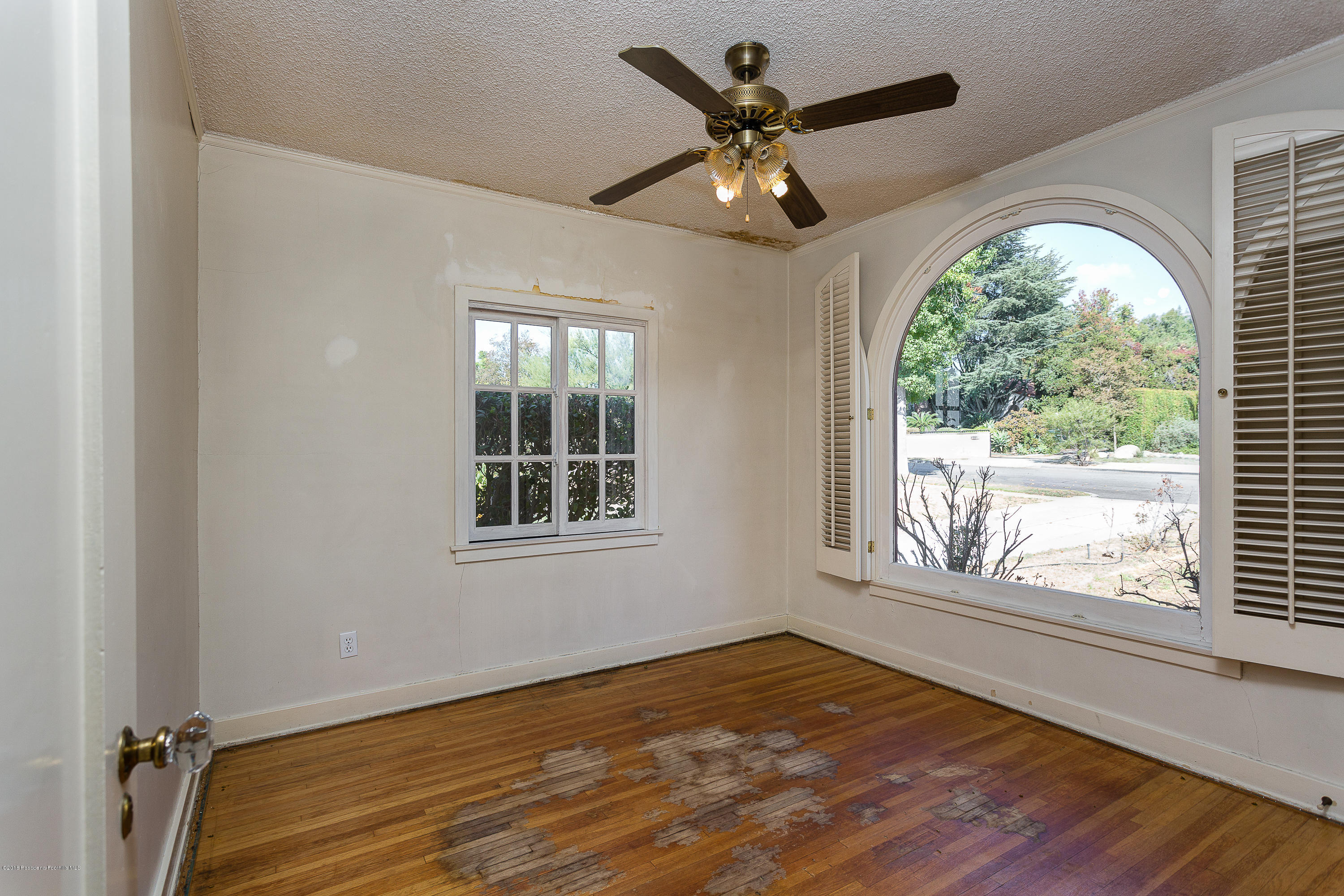 1854 La Paz Road Altadena, CA 91001 - Photo 17 of 25 egpimaging_1854LaPazFINAL_018_MLS