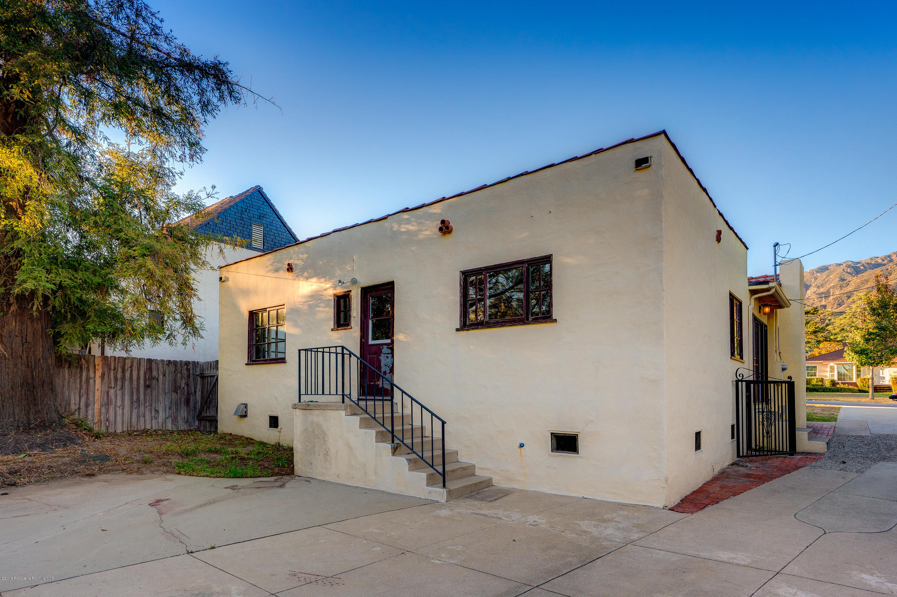 1854 La Paz Road Altadena, CA 91001 - Photo 23 of 25 egpimaging_1854LaPazFINAL_024_MLS